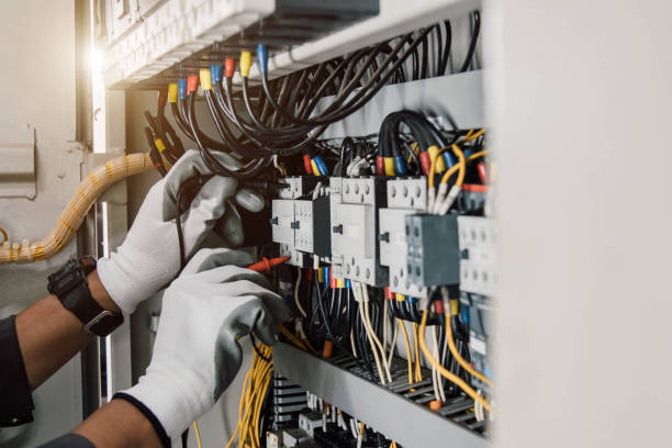 Best Electrical Repair Services  in Saukville, WI